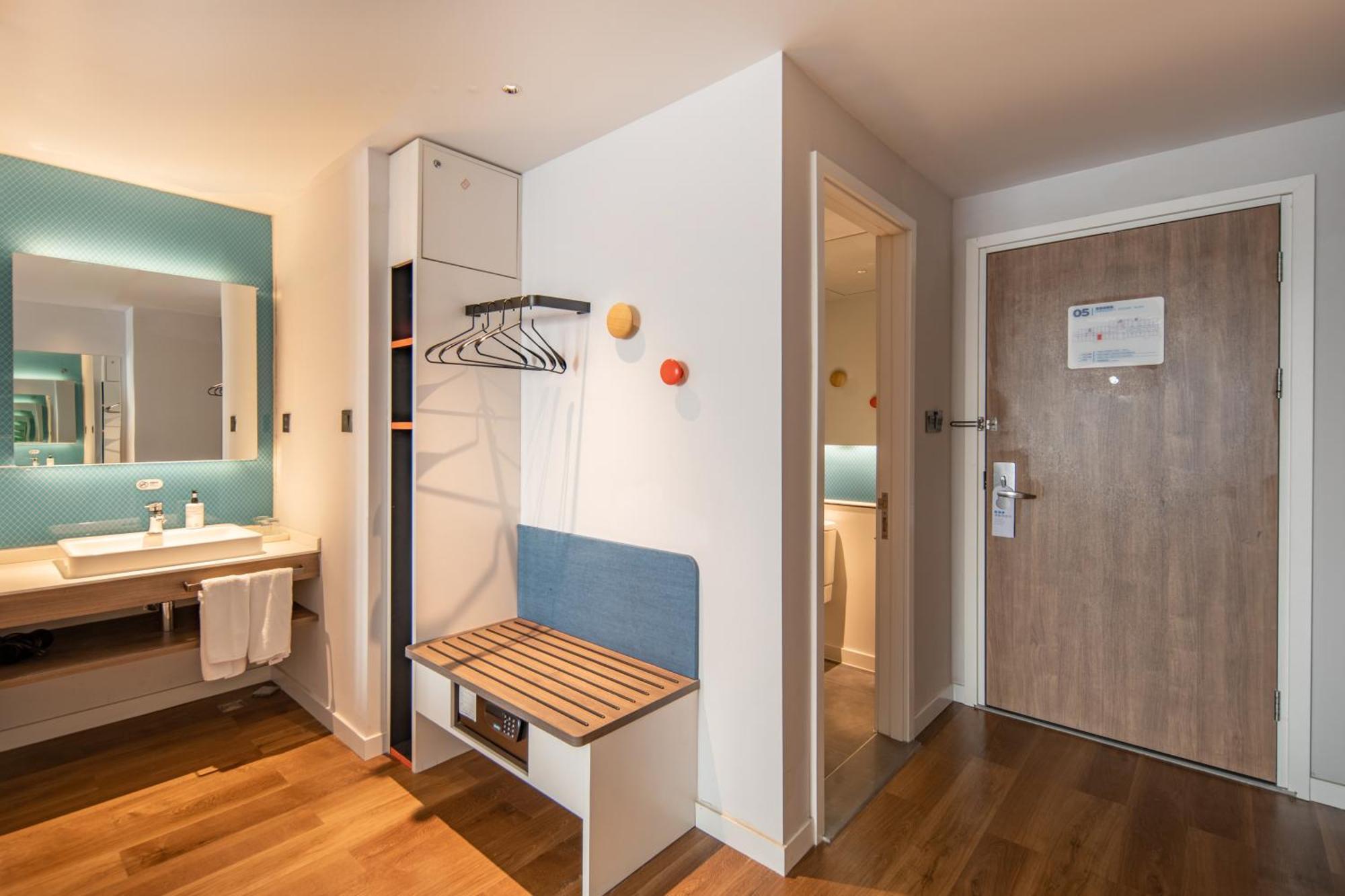 Holiday Inn Express Shanghai Jiading New City By Ihg Buitenkant foto