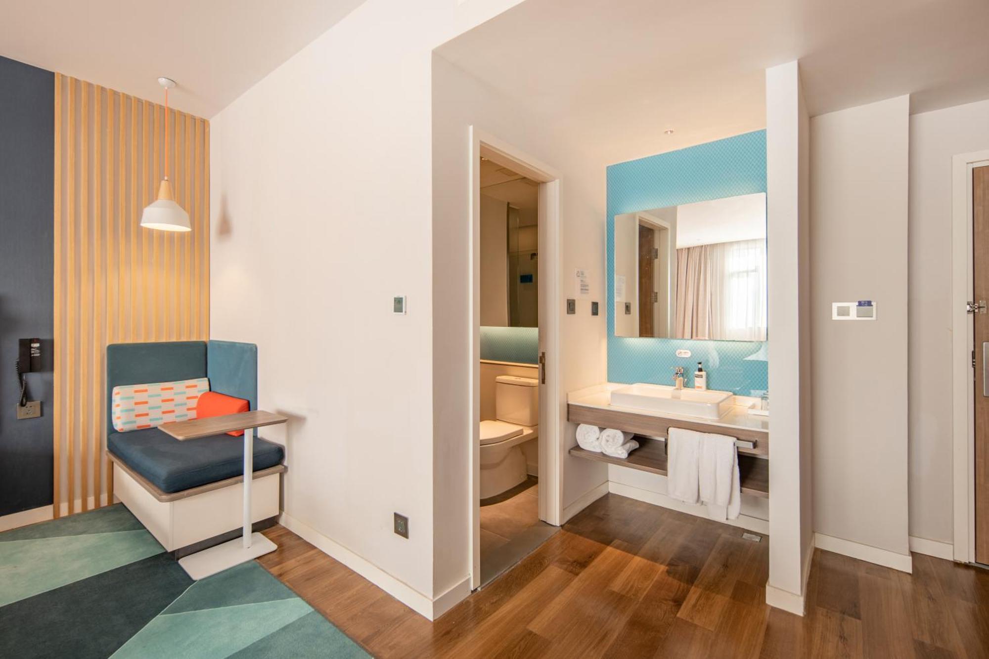 Holiday Inn Express Shanghai Jiading New City By Ihg Buitenkant foto