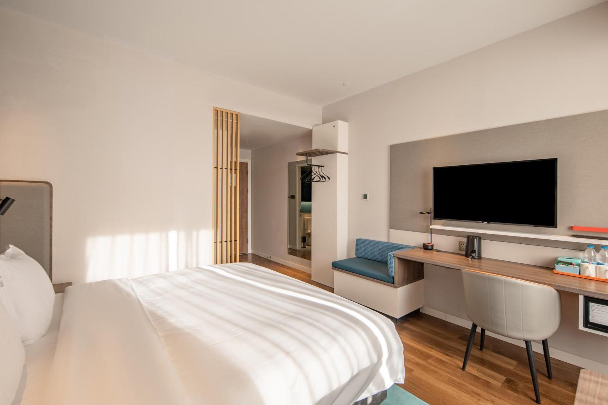 Holiday Inn Express Shanghai Jiading New City By Ihg Buitenkant foto
